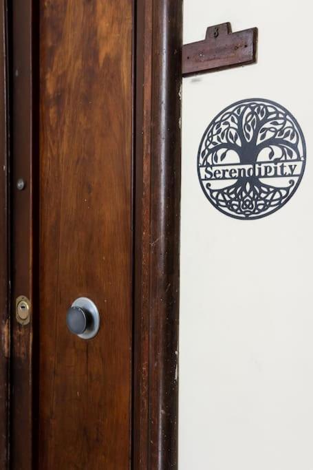 Serendipity Vatican Door House Рим Экстерьер фото
